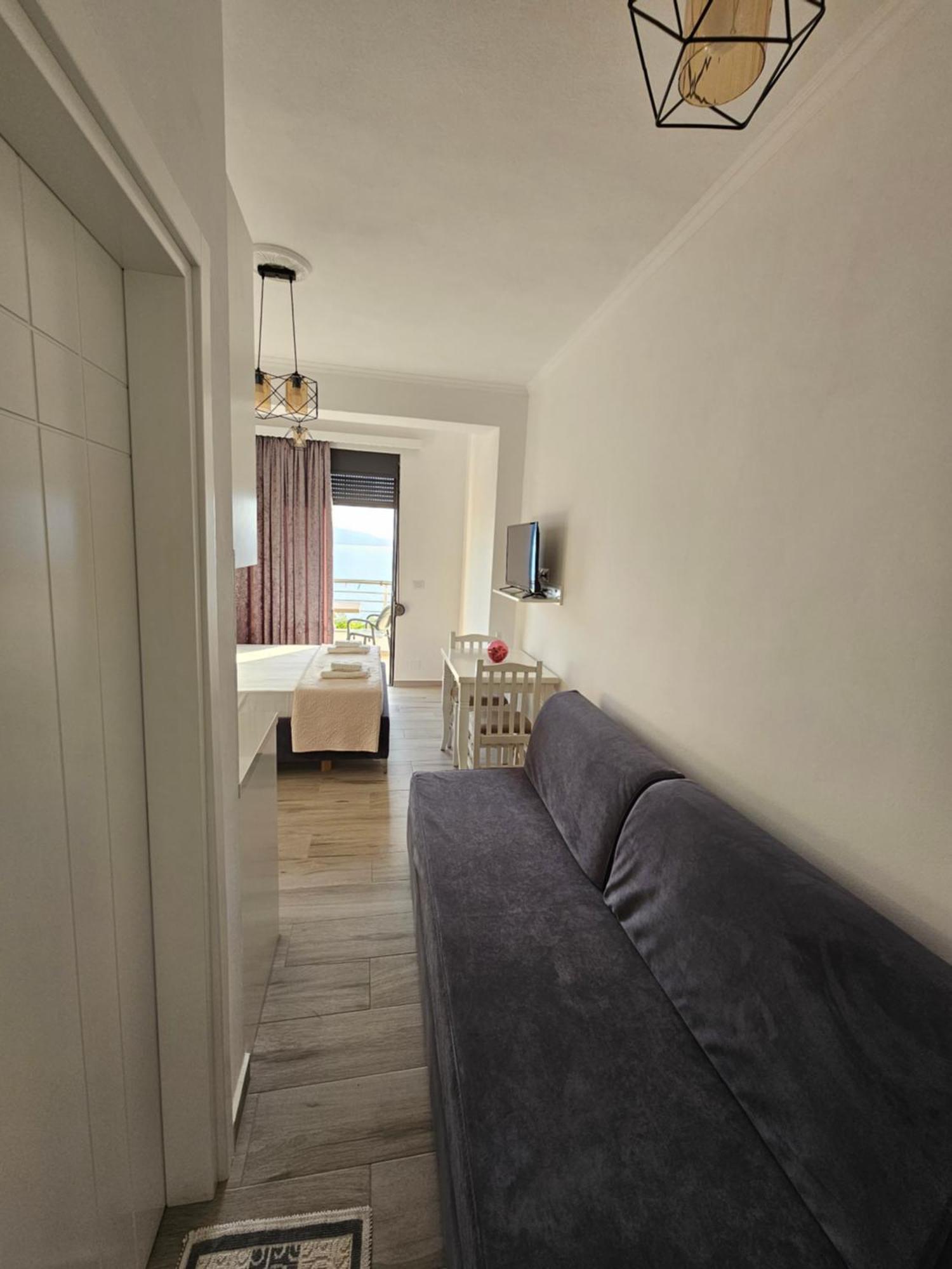Nora'S Guesthouse Саранда Экстерьер фото