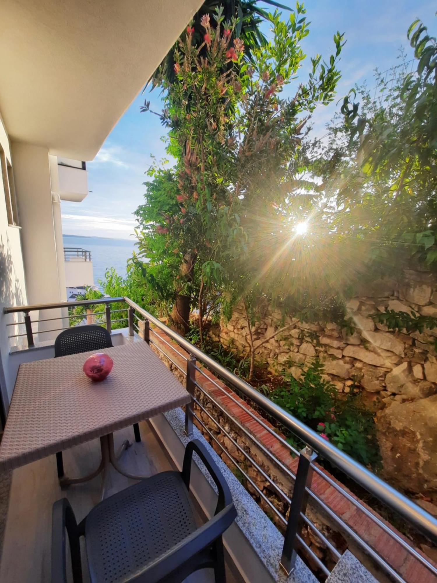 Nora'S Guesthouse Саранда Экстерьер фото